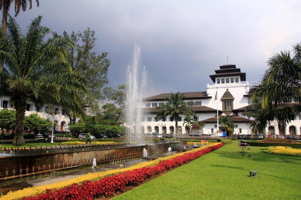 Asmila Boutique Hotel Bandung Exteriér fotografie