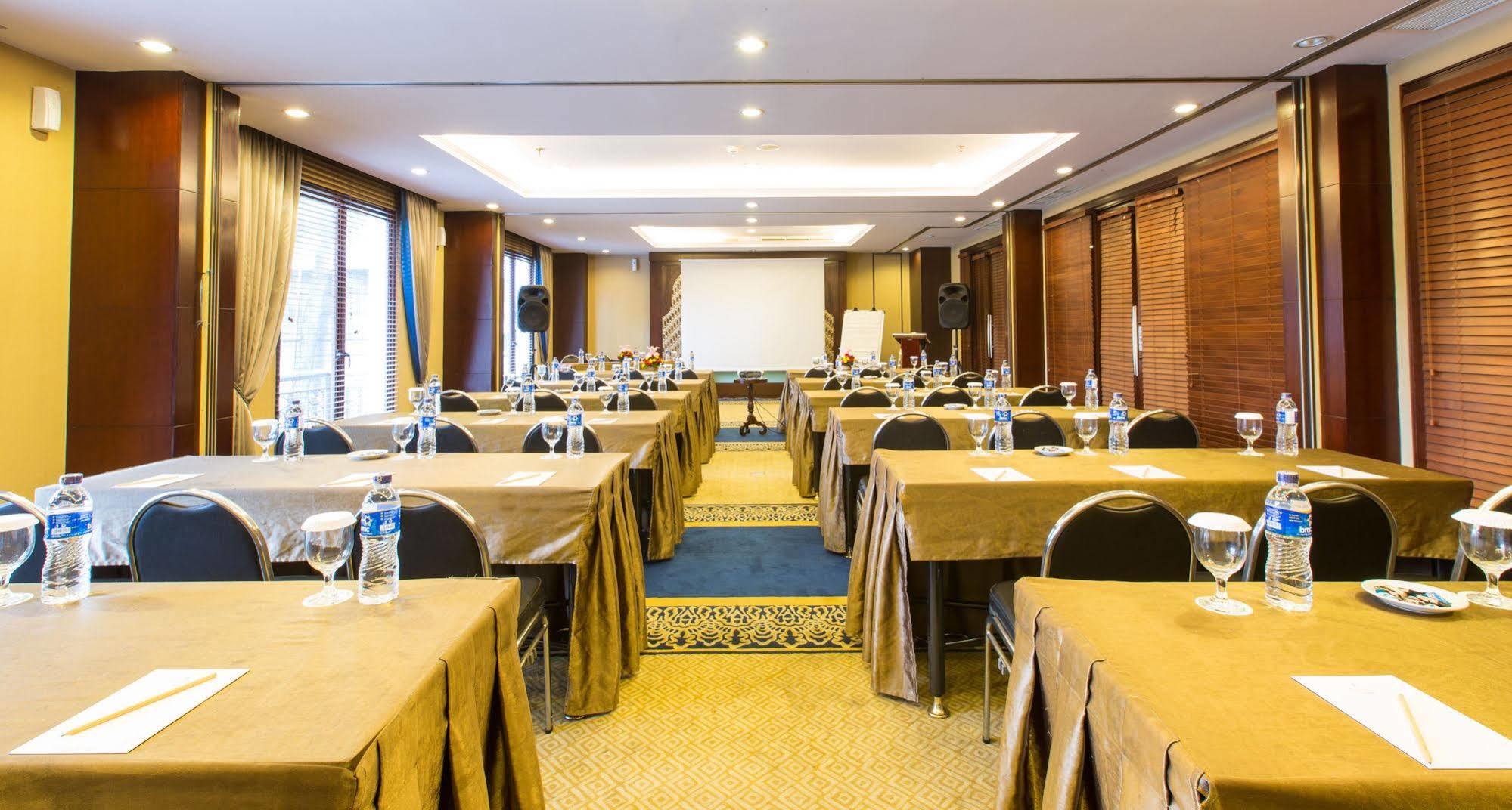 Asmila Boutique Hotel Bandung Exteriér fotografie